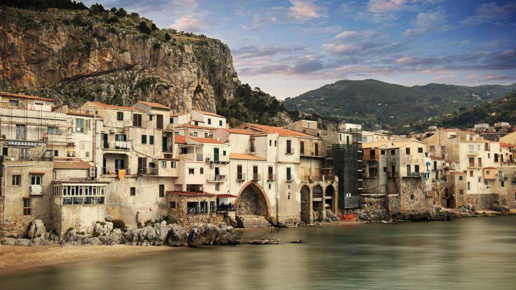 Cefalu' and Castelbuono private tour